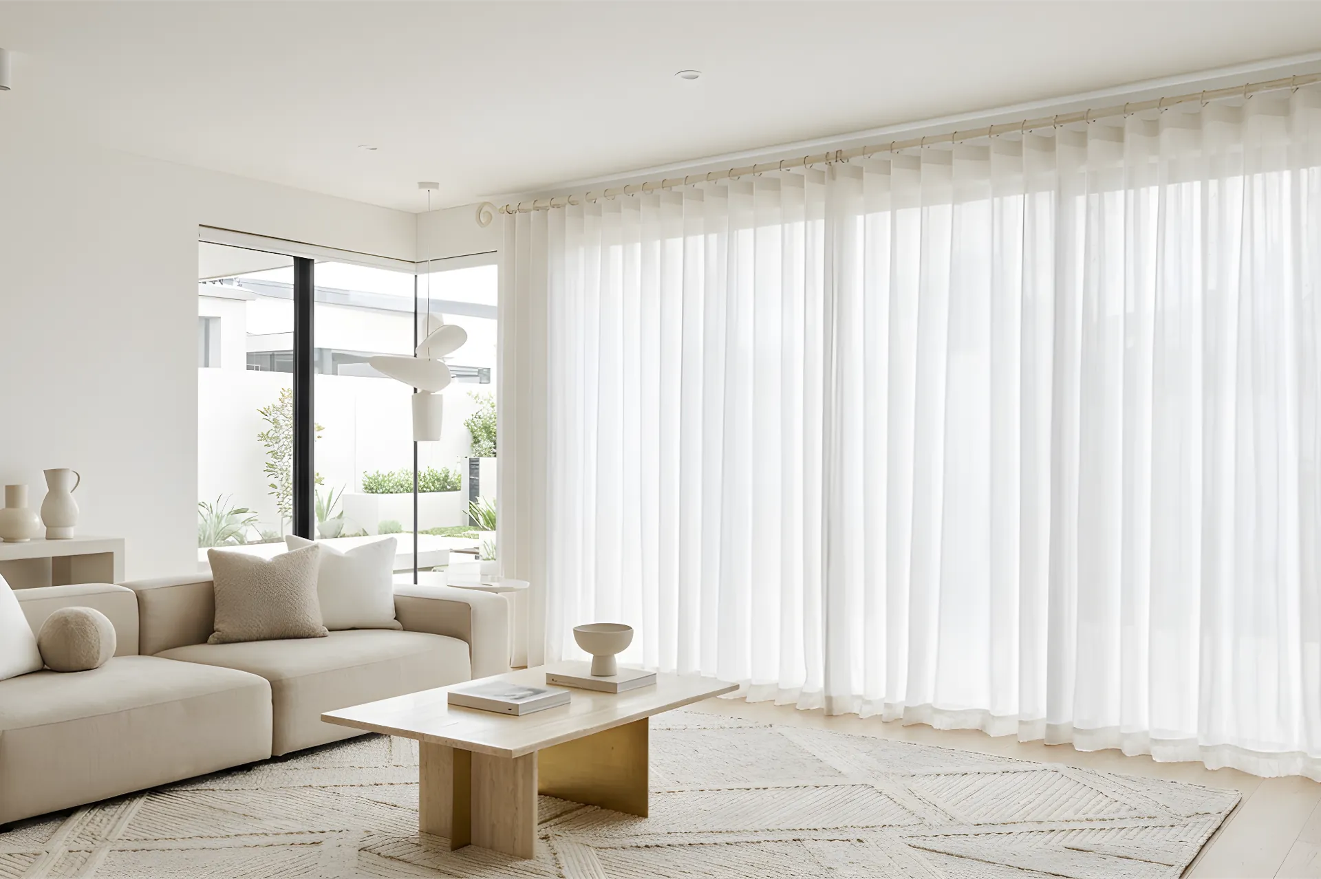 Cortinas Curtain Systems
